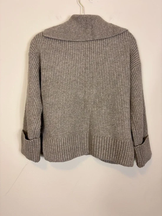 Abercrombie & Fitch Women's Brown Ribbed Button-Up Cardigan Sweater XXS - Picture 2 of 6